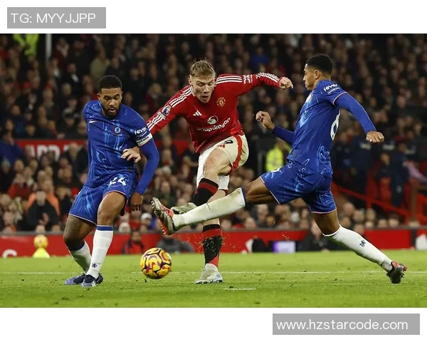 英超足球明星的女友们：她们的魅力与生活背后的故事揭秘