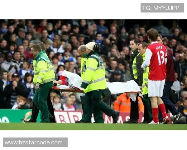 足球明星扭伤瞬间集锦视频大盘点让我们一起回顾那些令人心痛的时刻
